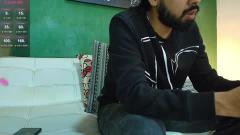    ................     online show from 01/11/26, 08:58