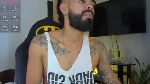 Snapshot of stephenbrown_ chatting on 06/13/26, 06:39 ................ online show from 06/13/26, 06:39