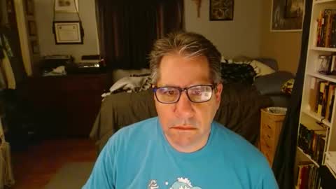 Snapshot of stephenhal9 chatting on 03/16/26, 02:06 stephenhal9 online show from 03/16/26, 02:06