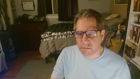 Snapshot of stephenhal9 chatting on 04/04/26, 02:43 stephenhal9 online show from 04/04/26, 02:43