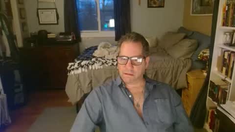 Snapshot of stephenhal9 chatting on 04/07/26, 12:11 stephenhal9 online show from 04/07/26, 12:11