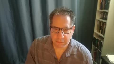 Snapshot of stephenhal9 chatting on 04/17/26, 06:55 stephenhal9 online show from 04/17/26, 06:55