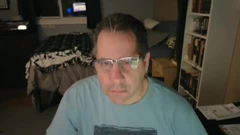 Snapshot of stephenhal9 chatting on 05/15/26, 01:45 stephenhal9 online show from 05/15/26, 01:45