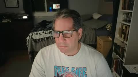 Snapshot of stephenhal9 chatting on 05/16/26, 04:20 stephenhal9 online show from 05/16/26, 04:20