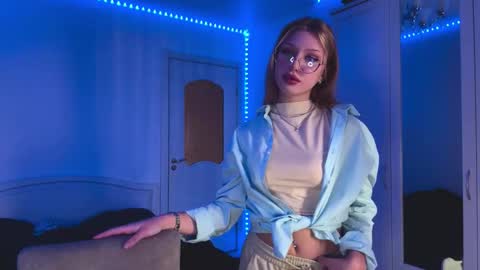 Snapshot of stepheniesemans chatting on 02/21/26, 06:25 Stef online show from 02/21/26, 06:25