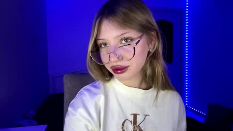 Snapshot of stepheniesemans chatting on 02/27/26, 03:34 Stef online show from 02/27/26, 03:34