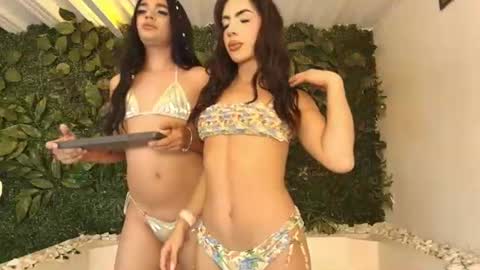 Snapshot of stephie01 chatting on 07/18/26, 02:27 estefania online show from 07/18/26, 02:27