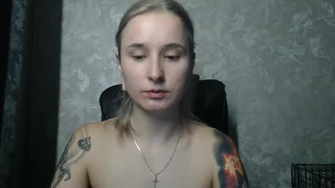 Grace online show from 12/21/25, 09:05