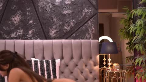 Steph online show from 04/18/26, 02:54