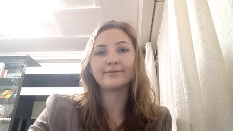 Stephanie online show from 12/20/25, 05:20