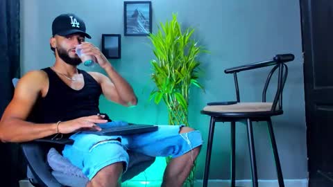 Steve  online show from 02/07/26, 02:43