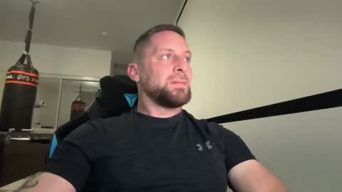 steve897819 online show from 10/20/25, 01:28