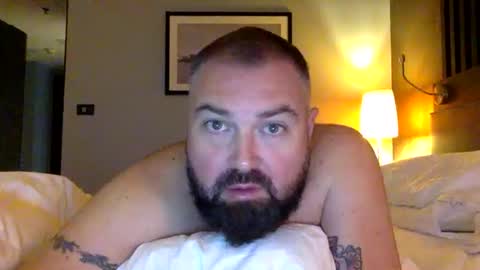 steve__1980 online show from 12/17/25, 11:11