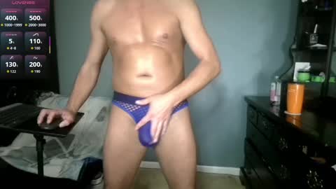 Im Yours online show from 09/11/25, 03:50