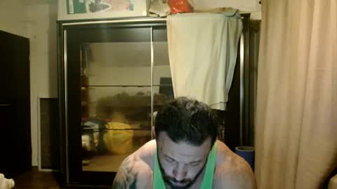 Snapshot of stevebulkzor chatting on 10/21/25, 09:04 Steve Oakenshield son of John son of Vasyl online show from 10/21/25, 09:04