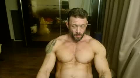 Snapshot of stevebulkzor chatting on 11/25/25, 04:40 Steve Oakenshield son of John son of Vasyl online show from 11/25/25, 04:40