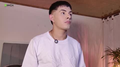 Stevenn online show from 12/23/25, 03:48