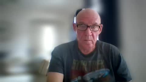 Snapshot of stevejons47 chatting on 04/27/26, 08:18 stevejons47 online show from 04/27/26, 08:18