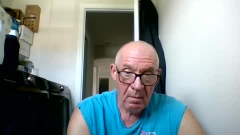 Snapshot of stevejons47 chatting on 07/01/26, 05:34 stevejons47 online show from 07/01/26, 05:34
