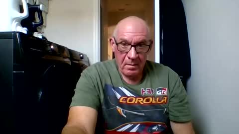 Snapshot of stevejons47 chatting on 08/05/26, 05:38 stevejons47 online show from 08/05/26, 05:38