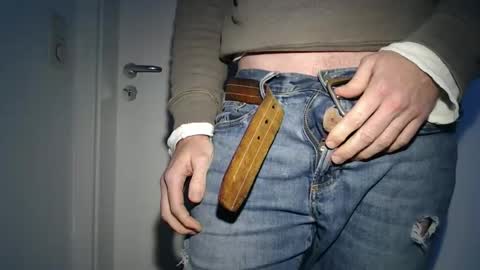 Snapshot of steveo_85 chatting on 01/18/25, 12:04 white beef online show from 01/18/25, 12:04