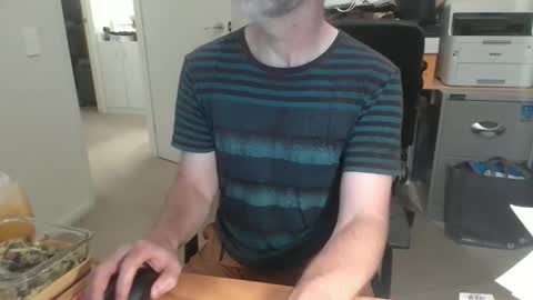 SteveTheTigerr online show from 03/25/26, 03:56