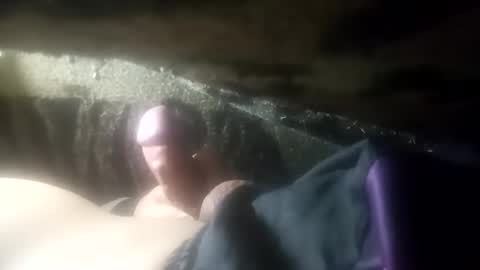 Snapshot of stevn6ht chatting on 12/15/25, 04:06 stevn6ht online show from 12/15/25, 04:06