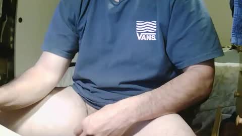 Snapshot of stevo69697 chatting on 03/18/26, 05:10 Chillguy online show from 03/18/26, 05:10