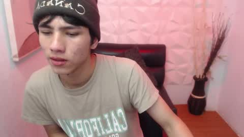 Snapshot of stich_23 chatting on 03/04/26, 03:56 Stich online show from 03/04/26, 03:56