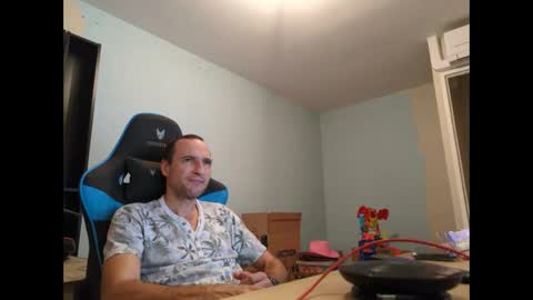 stickolive1 online show from 09/10/25, 09:48