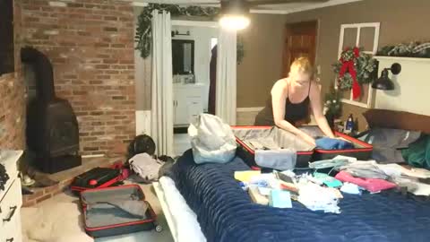 Stickywethoney online show from 04/18/26, 04:00