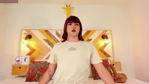 stifany cooper online show from 01/04/25, 07:34