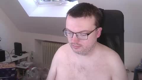 Oliver online show from 03/06/26, 09:50