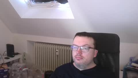 Oliver online show from 03/10/26, 06:40