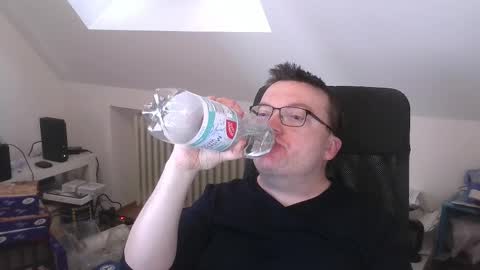 Oliver online show from 04/09/26, 06:41