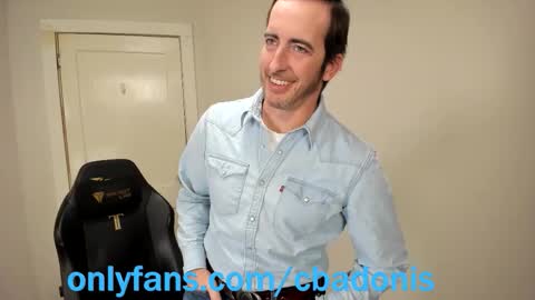 Snapshot of stilldontknowwhatimdoing chatting on 02/09/26, 11:31 Bob Evans. Tip me Ill show ya my sausage online show from 02/09/26, 11:31