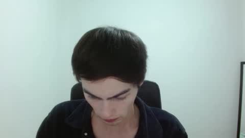 Snapshot of stiv_grant chatting on 01/13/26, 02:17 stiv_grant online show from 01/13/26, 02:17