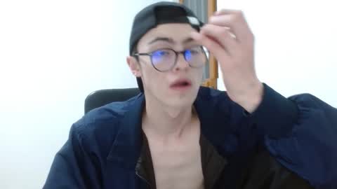 stiv_grant online show from 04/30/26, 01:34