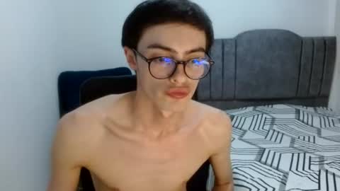 Snapshot of stiv_grant chatting on 07/10/26, 12:59 stiv_grant online show from 07/10/26, 12:59