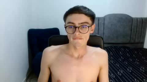 Snapshot of stiv_grant chatting on 07/19/26, 12:14 stiv_grant online show from 07/19/26, 12:14