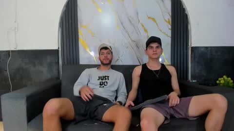 friends online show from 02/28/26, 04:35