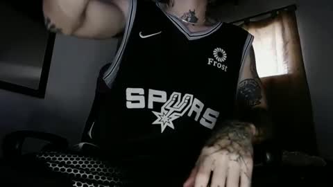 stiven online show from 12/31/24, 06:13