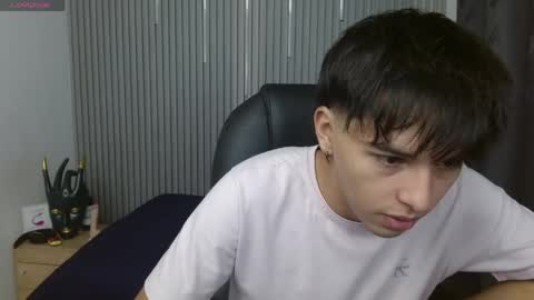 Stiwen online show from 04/16/26, 03:13