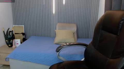 Stiwen online show from 05/20/26, 01:28