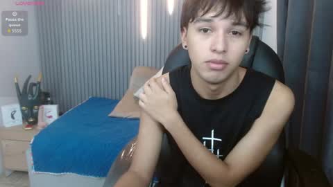 Snapshot of stiwentwink chatting on 06/09/26, 01:45 Stiwen online show from 06/09/26, 01:45