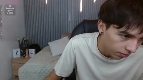 Snapshot of stiwentwink chatting on 06/24/26, 02:16 Stiwen online show from 06/24/26, 02:16