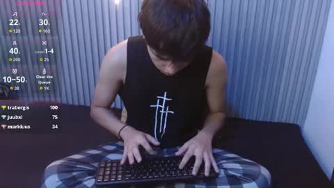 Snapshot of stiwentwink chatting on 07/19/26, 10:46 Stiwen online show from 07/19/26, 10:46
