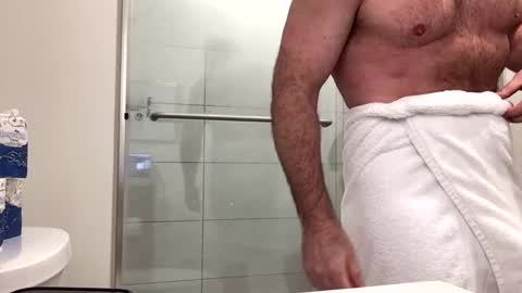 stlhotwifeguy online show from 02/19/25, 12:25