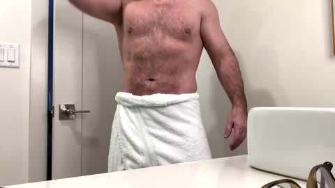 stlhotwifeguy online show from 02/19/25, 11:57