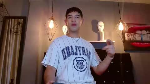Axel online show from 06/10/26, 07:35